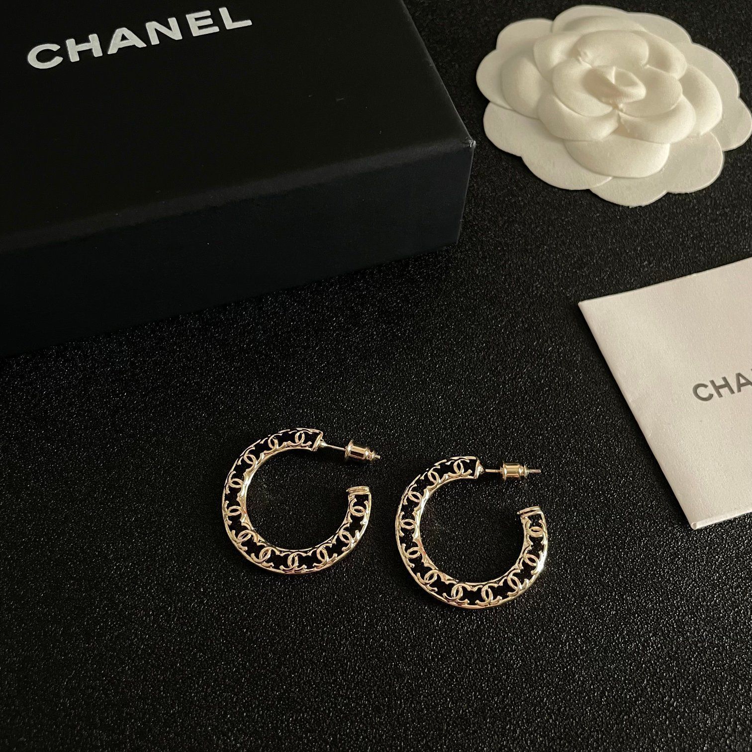シャネル クラシック ダブルC イヤリング 今日特価】CHANEL シャネル 中古 ダブル C イヤリング