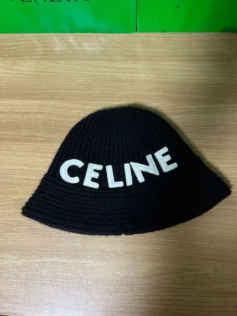 Celine セリーヌ カシミヤ バケットハット