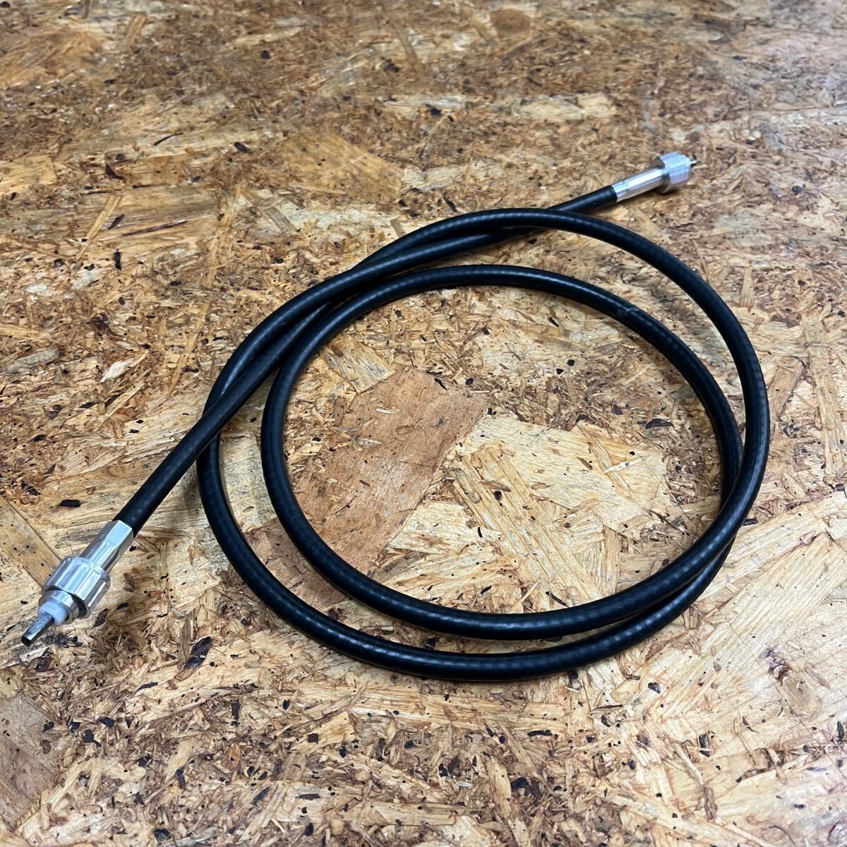 トライアンフ クロノメトリック用 メーター ケーブル 4' 1''インチ ワイヤー カスタム ビンテージ Triumph T100 T120 53395/4 (WW82091)