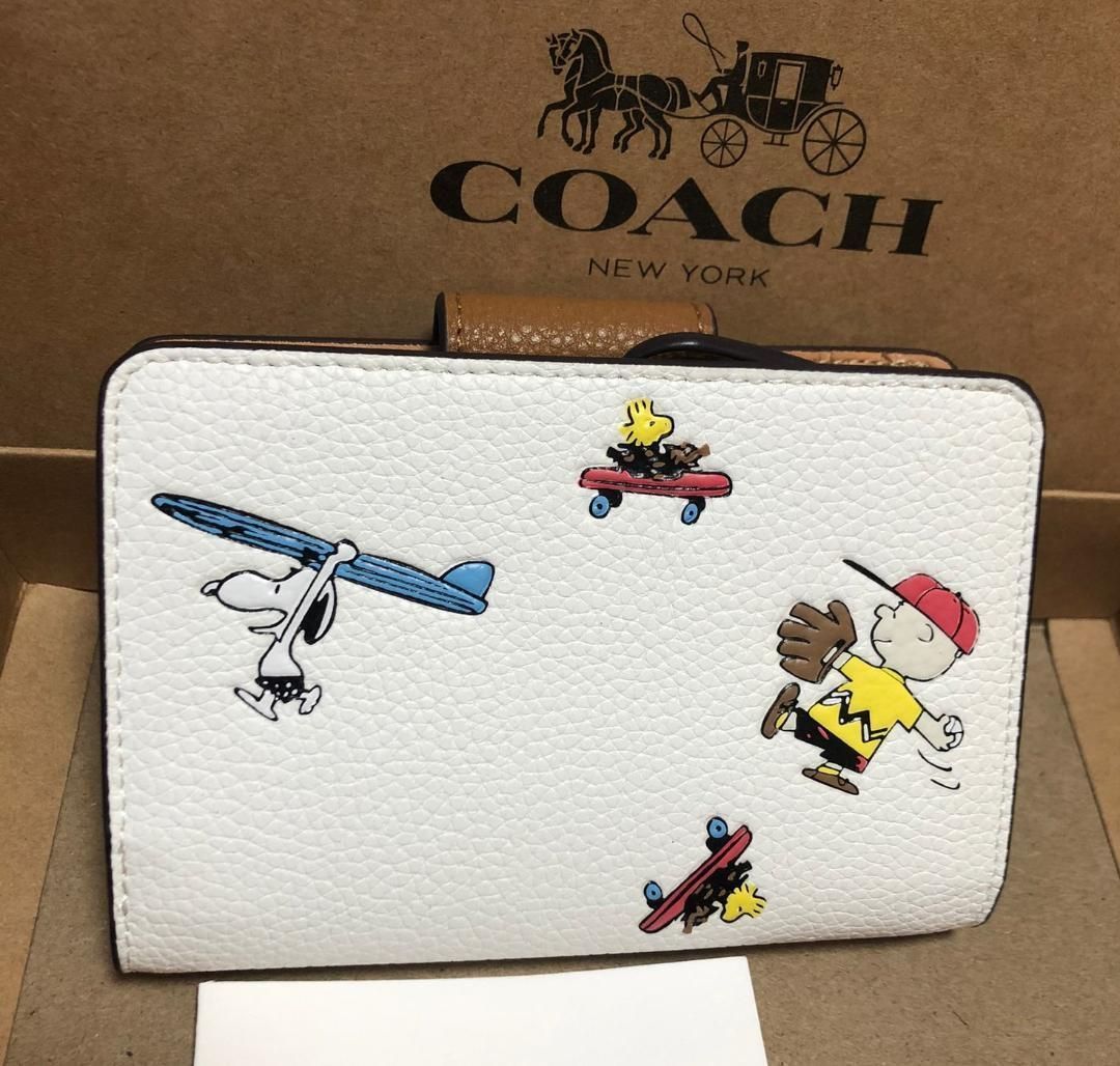 セール】 COACH コーチ 新品 スヌーピー 長財布 レディース 小物 財布