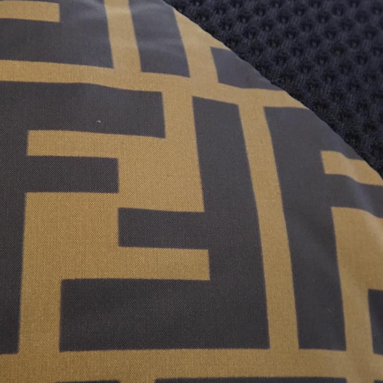 フェンディ FENDI ダウンベスト - メルカリ