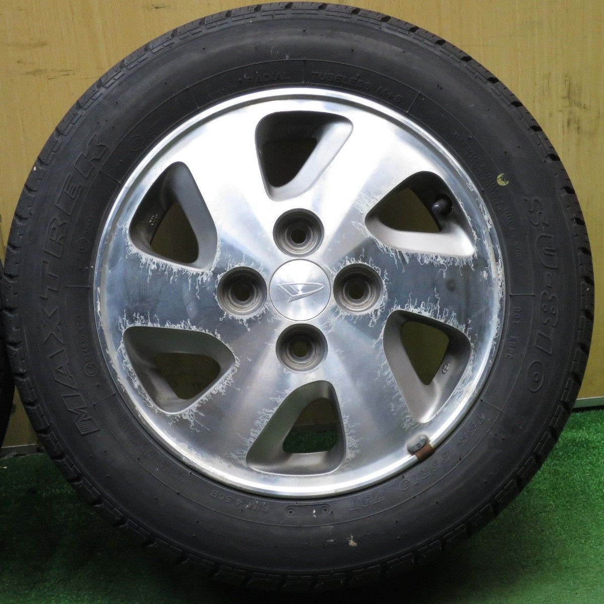 バリ溝！9分☆ダイハツ ムーヴ 純正 155/65R13 マックストレック SU 