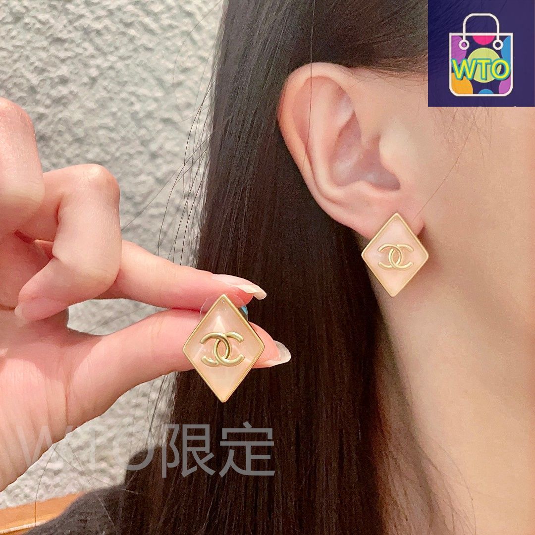 今日特価】Chanel 中古 ダブル C ピアス 送料無料！在庫限定