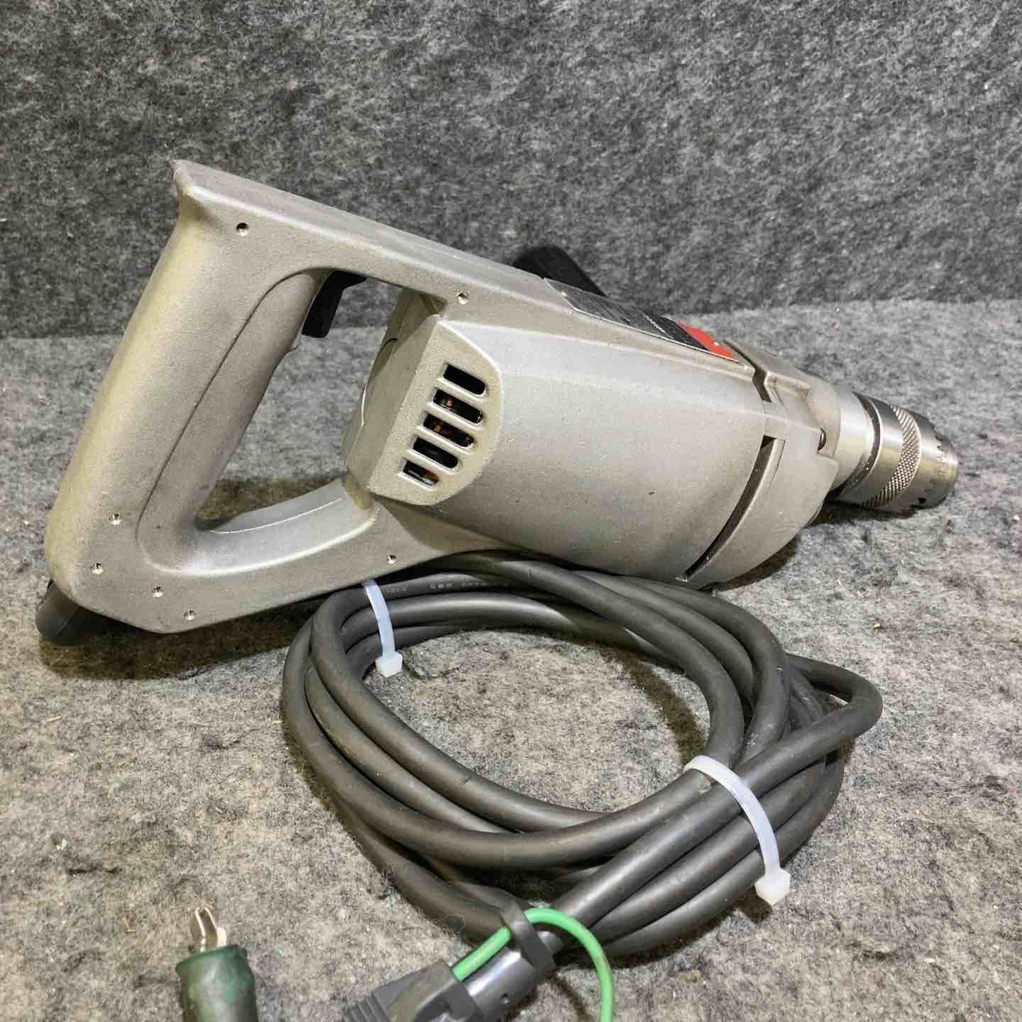スタンド付き電気ドリル