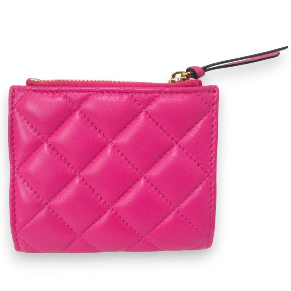 美品 VERSACE ヴェルサーチ メデューサ キルティング レザー 二つ折り  