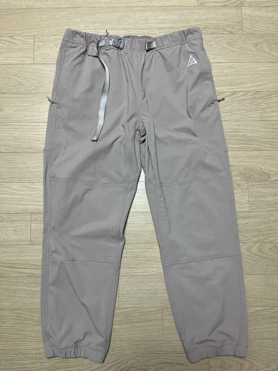 ACG トレイル パンツ 麦芽 US L