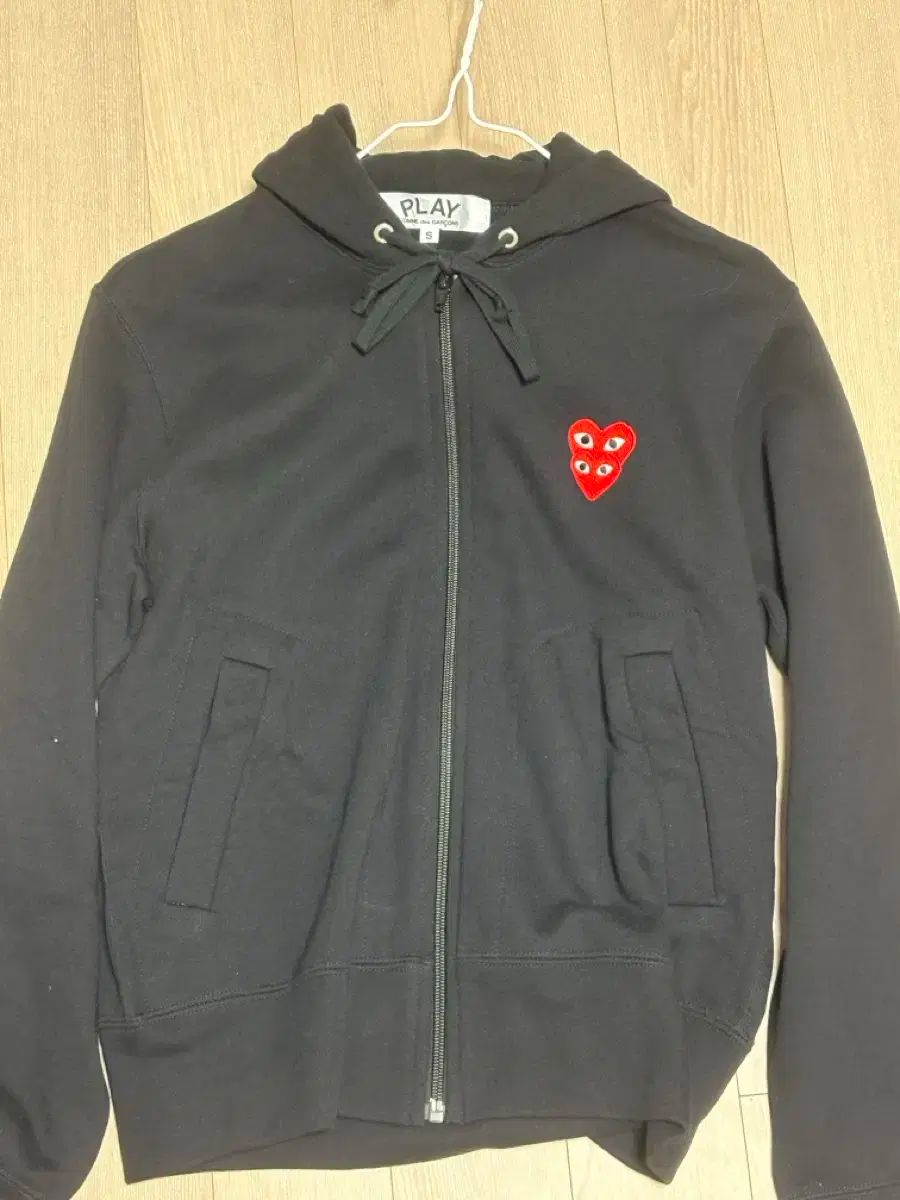 COMME des GARCONS コム デ ギャルソン DoubleHeart ダーブルハート ワッペン ジップアップパーカー フード付き s サイズ