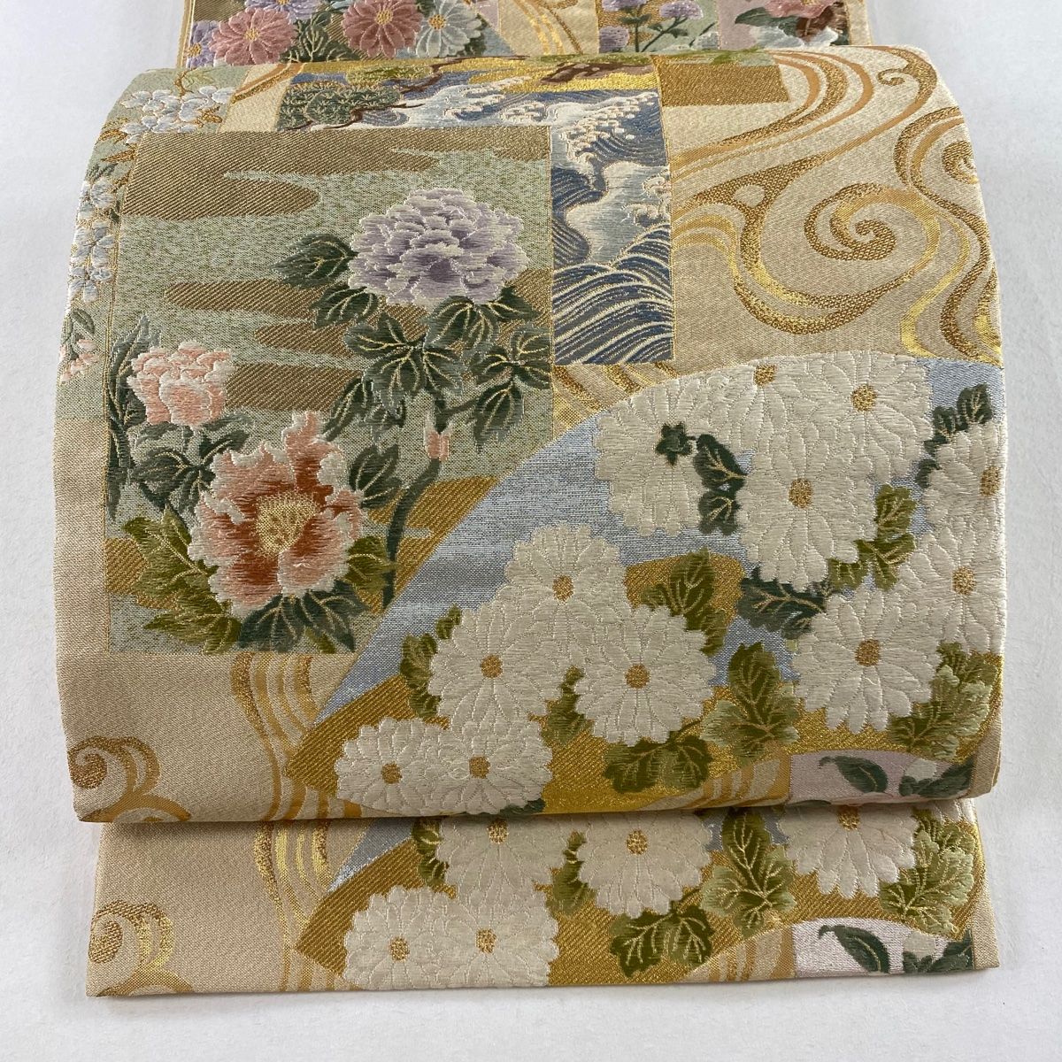 金色と白色の菊金糸刺繍袋帯応談可