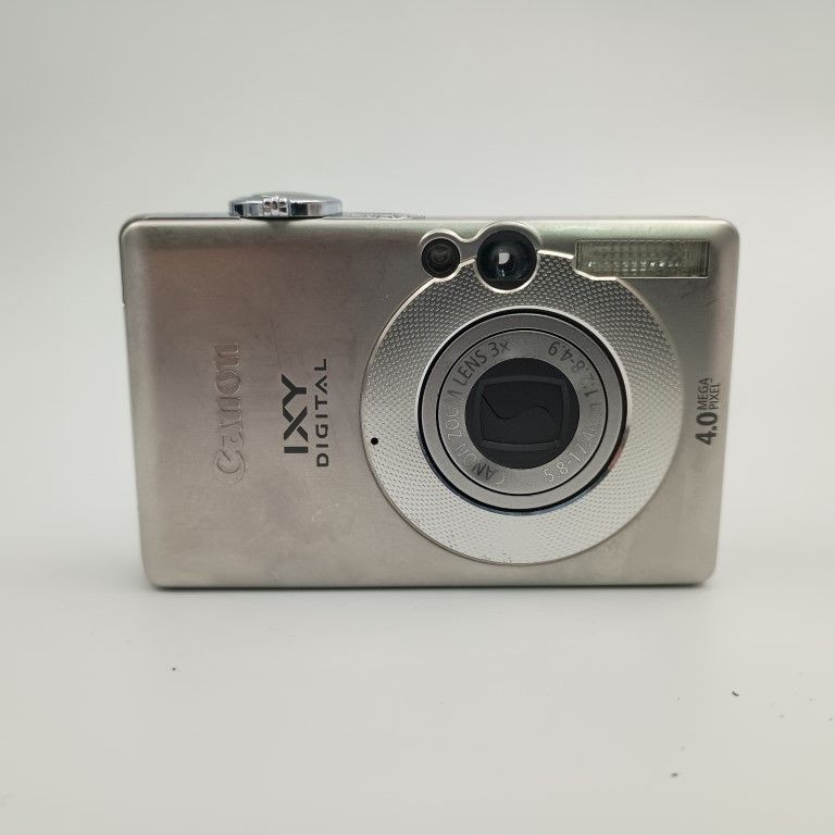 Canon IXY 50 シルバー コンパクトデジタルカメラ 〇