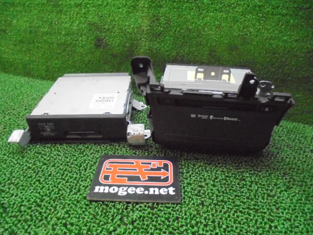 9FA2103 ID5 ホンダ オデッセイ RB3 前期型 L HDDインターナビユニット+B/CASリーダーセット　39540-SLE-J130-M1