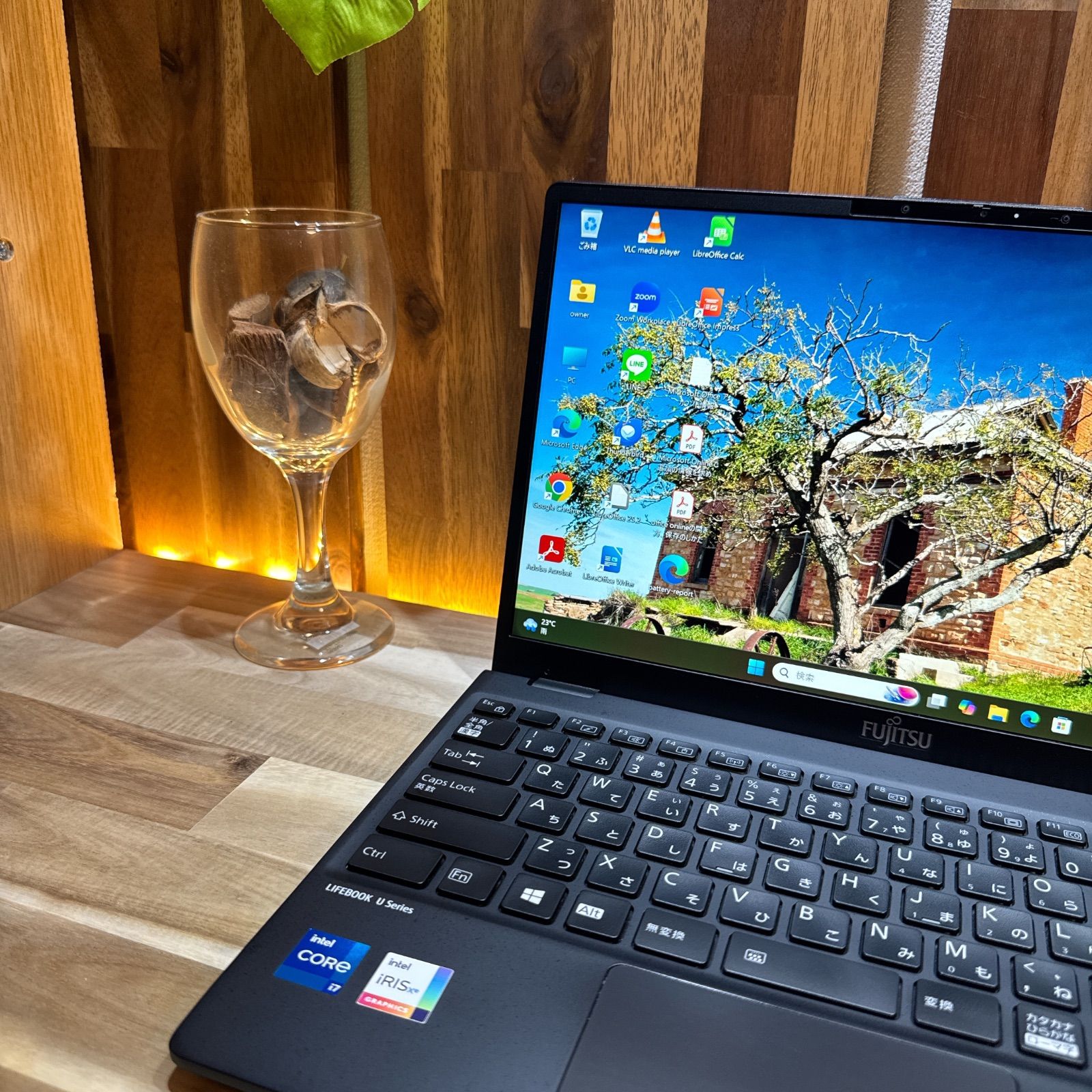 公式ショップ限定価格❣️/ 準美品《最上級品》LIFEBOOK U9311/F