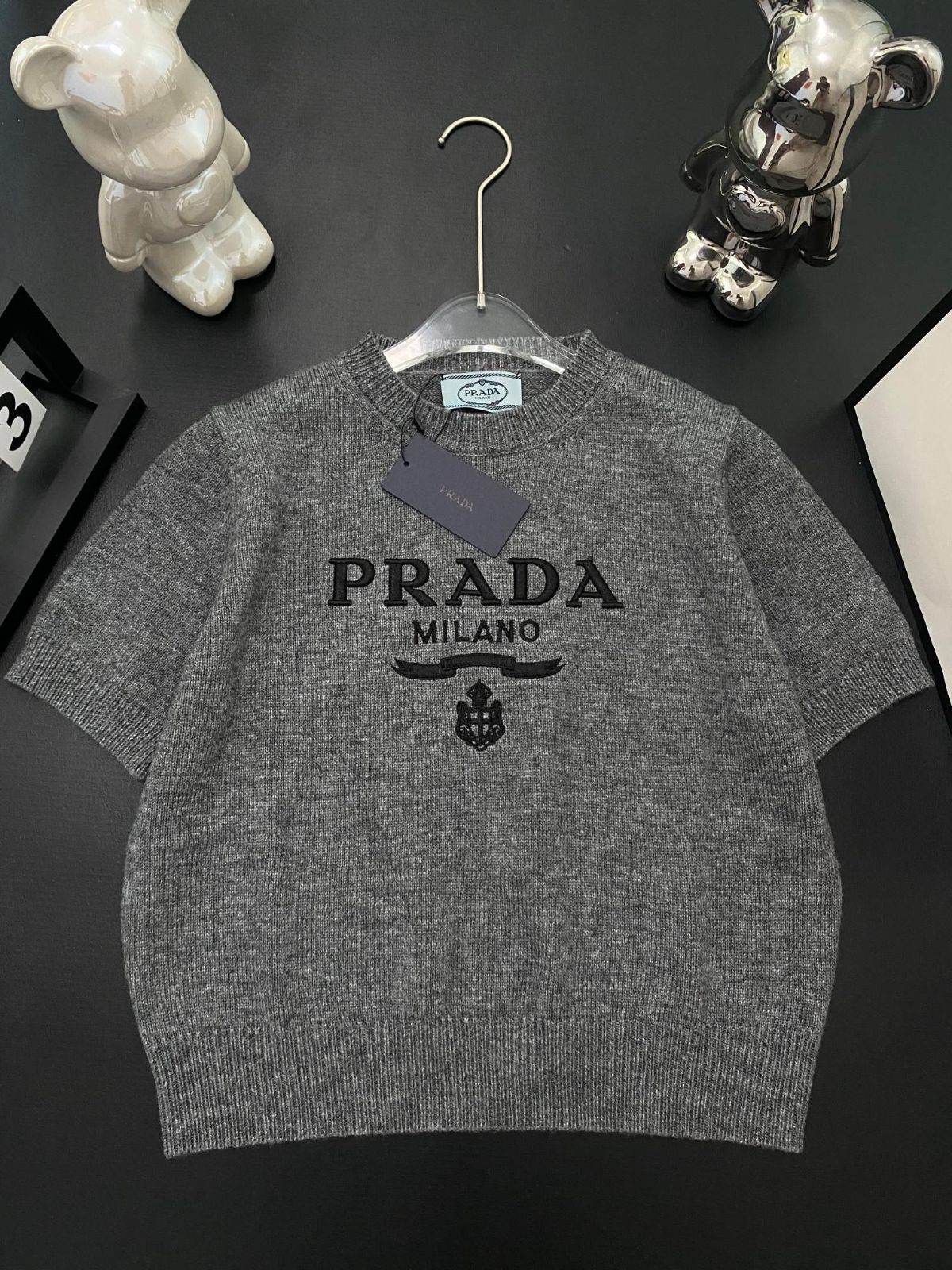 新品未使用 PRADA 半袖セーター