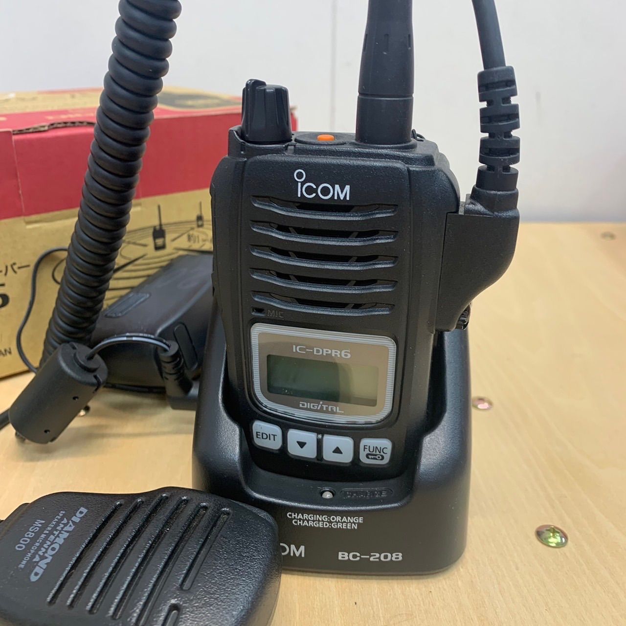 売り切り処分品】ICOM 携帯型デジタルトランシーバー IC-DPR6 無線機