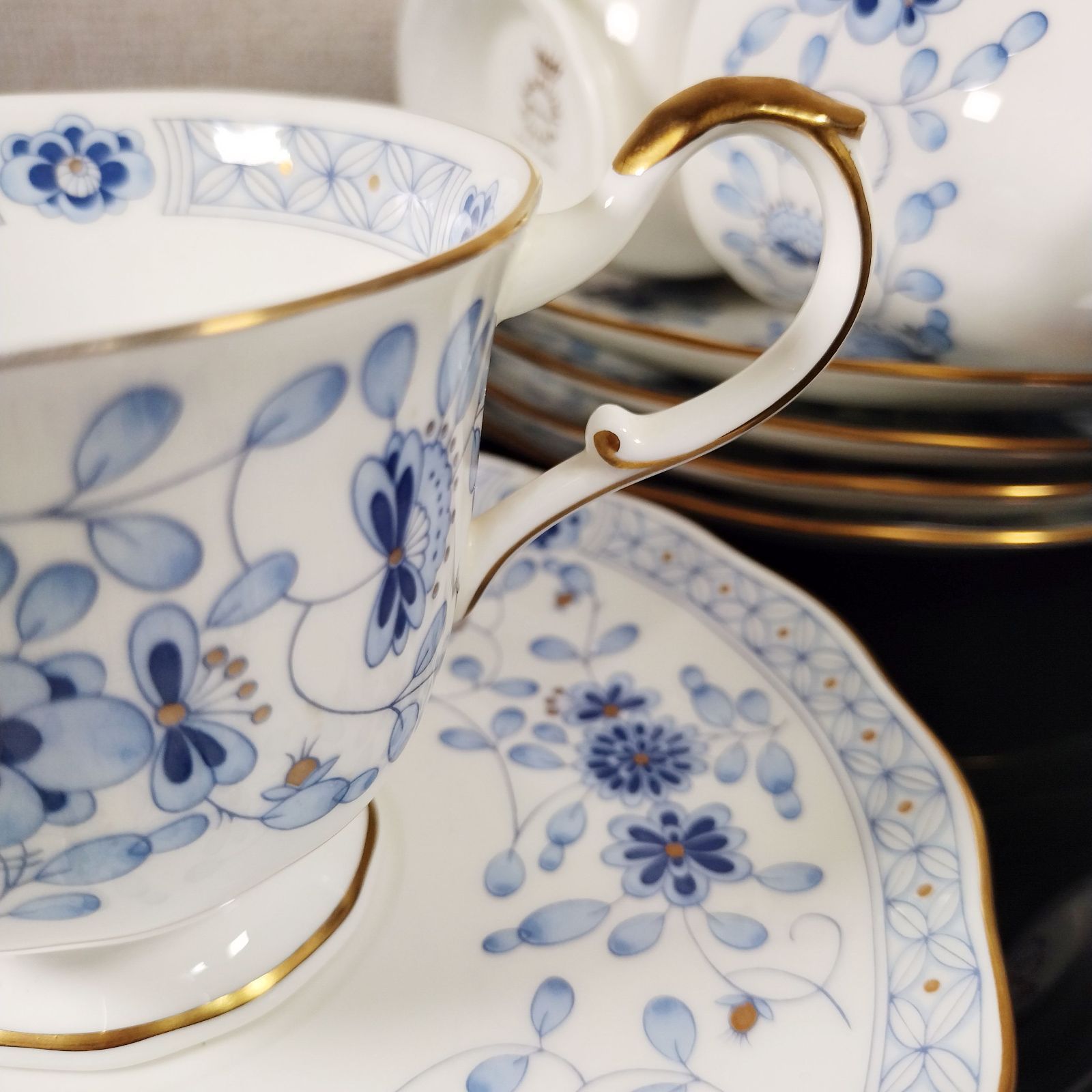 NARUMI MILANO ナルミミラノボーンチャイナ ティーセット 5客金彩