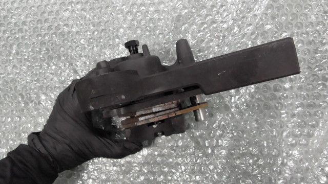 パーツ KK021 ZX-6R JKAZX4R13AA021xxx の リア キャリパー:#1657245510