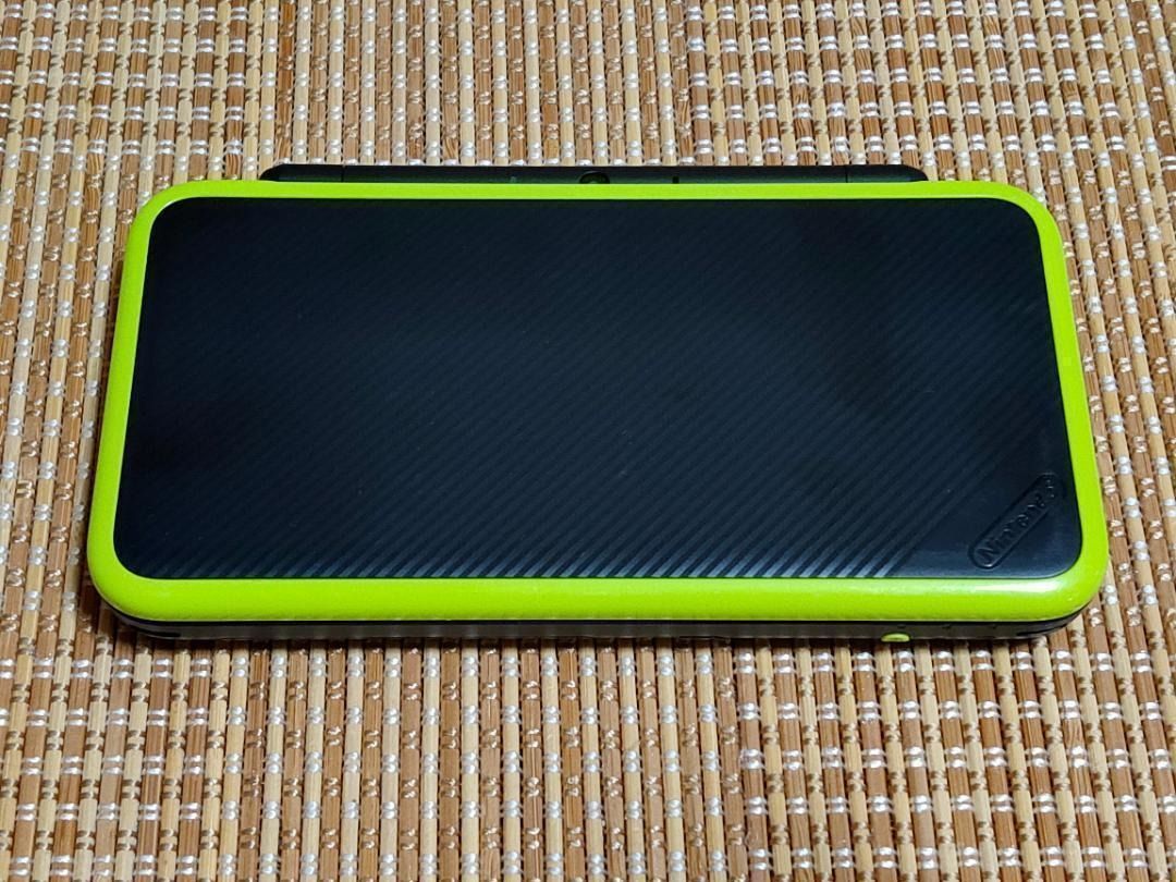 本体のみ New2DSLL ブラック×ライム C