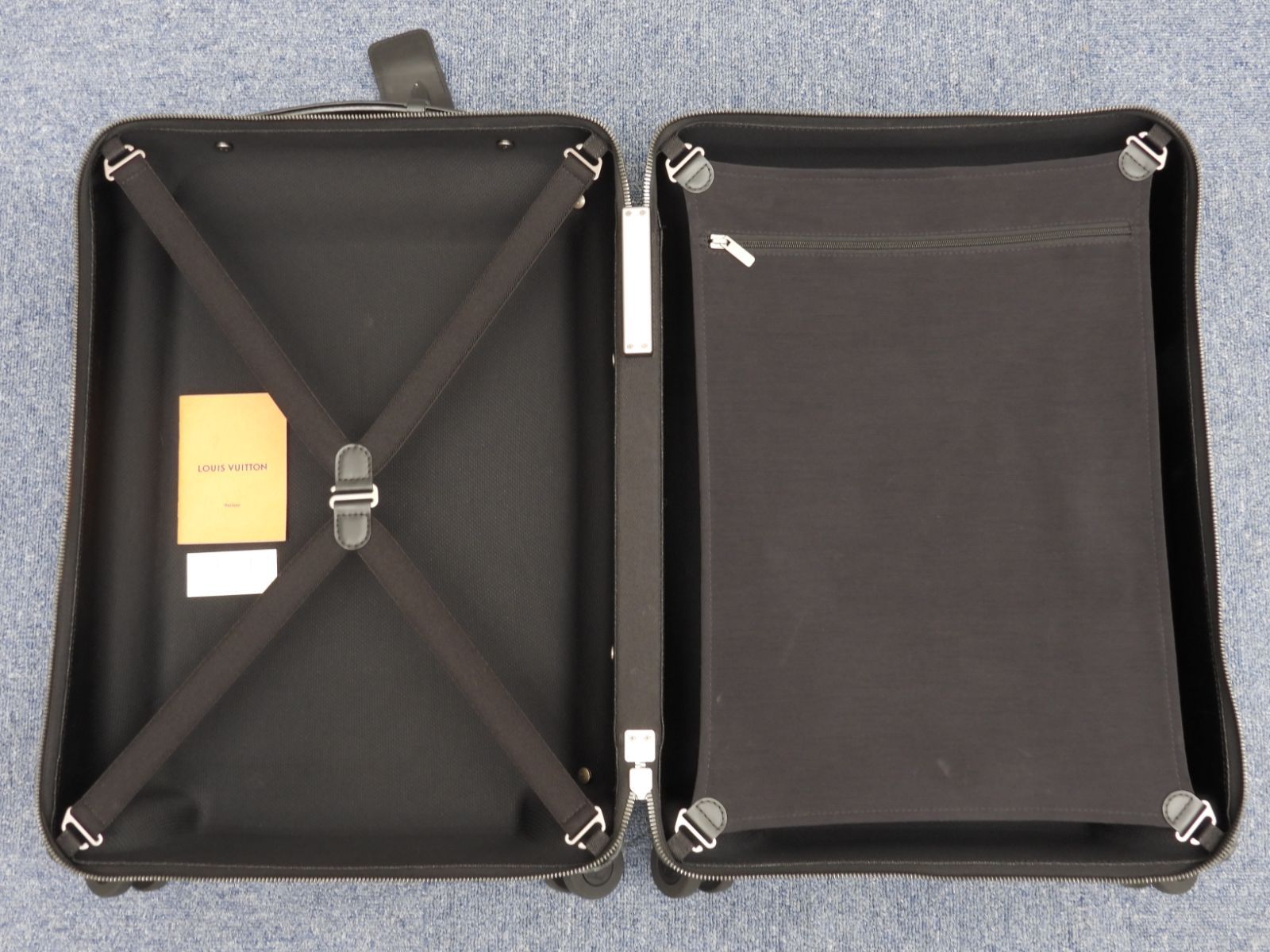 四輪キャリーバッグ トロリーケース