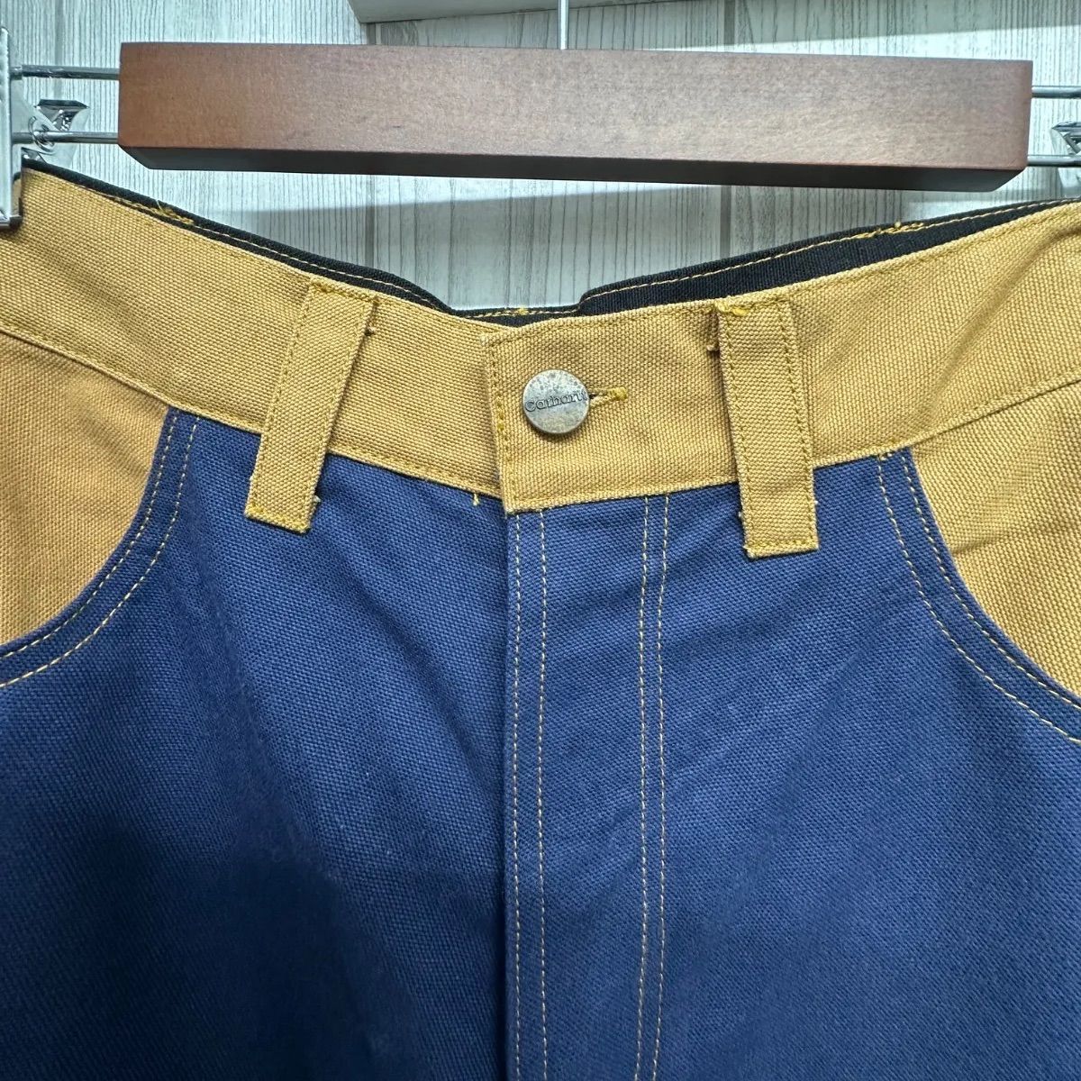 Carhartt リメイクパンツ Carhartt リメイクパンツ - メルカリ