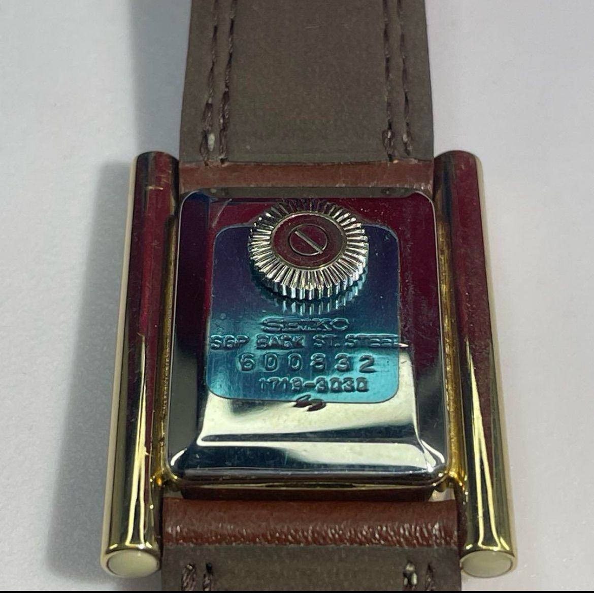 ★希少モデル デッドストック SEIKO バックリューズ 手巻 日本製 腕時計 ☆希少モデル デッドストック SEIKO バックリューズ 手巻 日本製