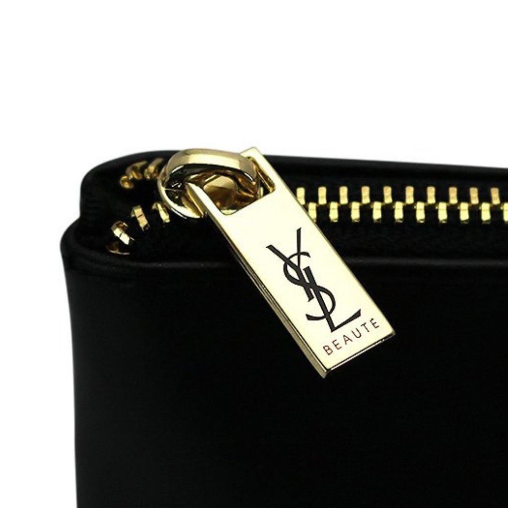 YSL／【ブラック】ゴールドロゴコスメポーチ　ノベルティ　イヴサンローラン　黒 ノベルティ】 イヴサンローラン Y.S.L コスメポーチ スクエア