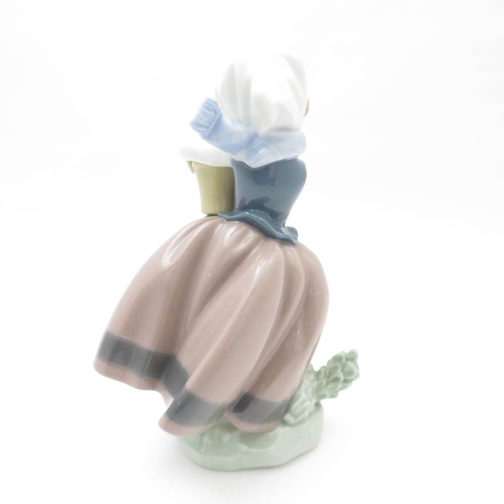 美品 LLADRO リヤドロ 5223 春が来た フィギュリン 1点 置物 花と