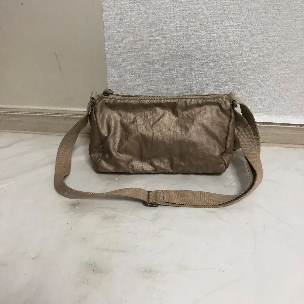 あいみょん AIMYON 緑色ショルダーバッグ あいみょん 大容量