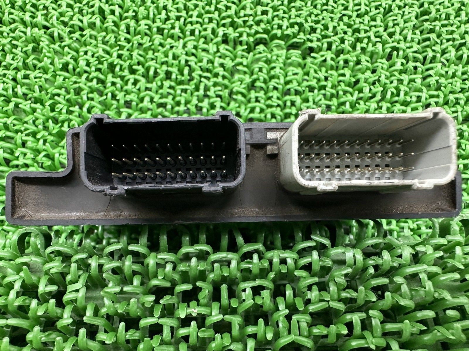 CB400SF ECU ホンダ 純正 バイク 部品 NC42 MFM ECM PGM-FIユニット CB400SB コントロールユニット 車検 Genuine wF