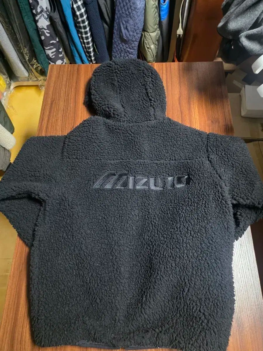 mizuno ミズノ フリース プレミアム リバーシブル ウーブン ジャケット 黒