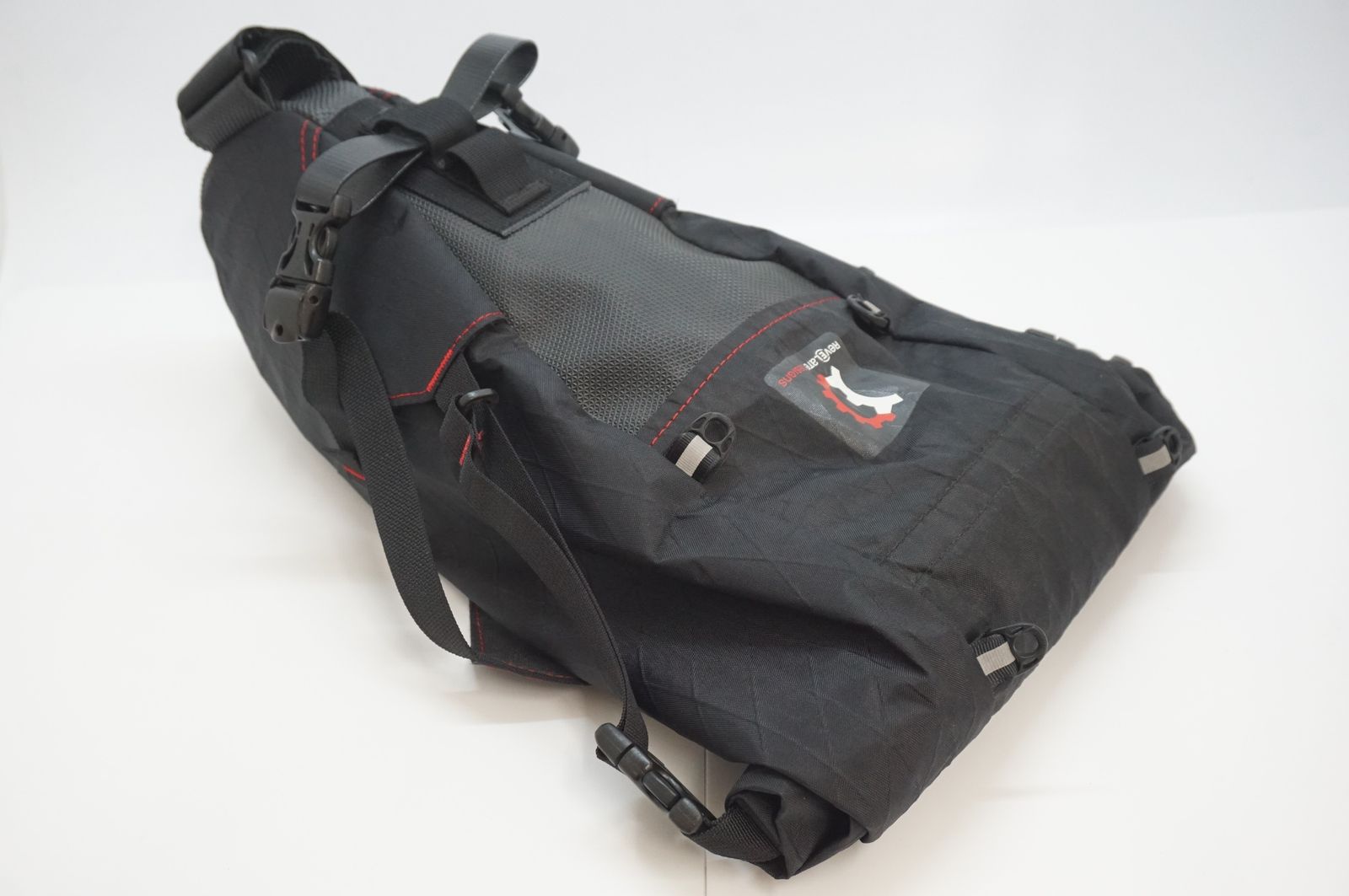 REVELATE DESIGNS 「レベレイトデザインズ」 サドルバッグ