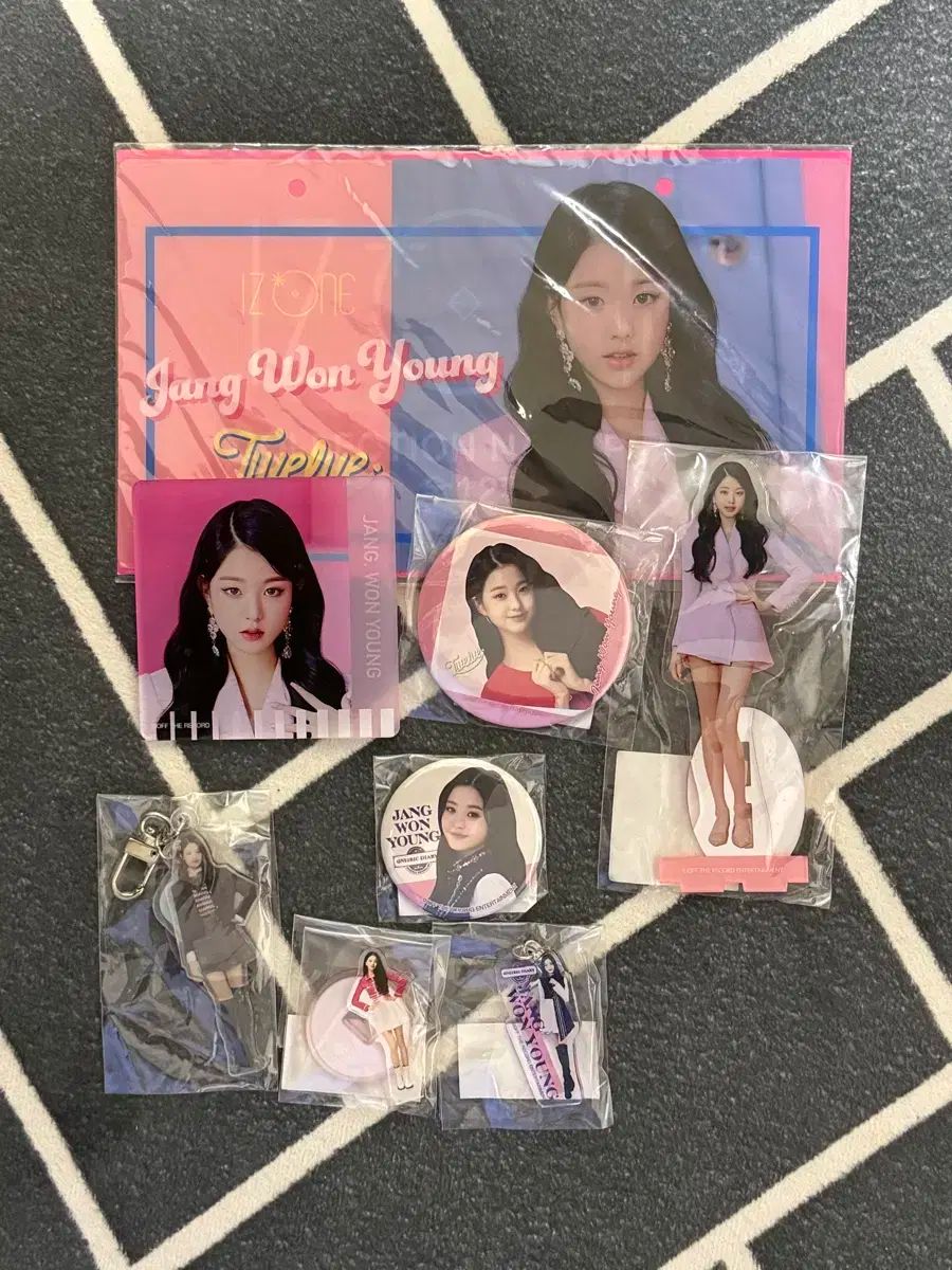 ウォニョン まとめ売り IVE ウォニョン まとめ売り ※開封済み - メルカリ