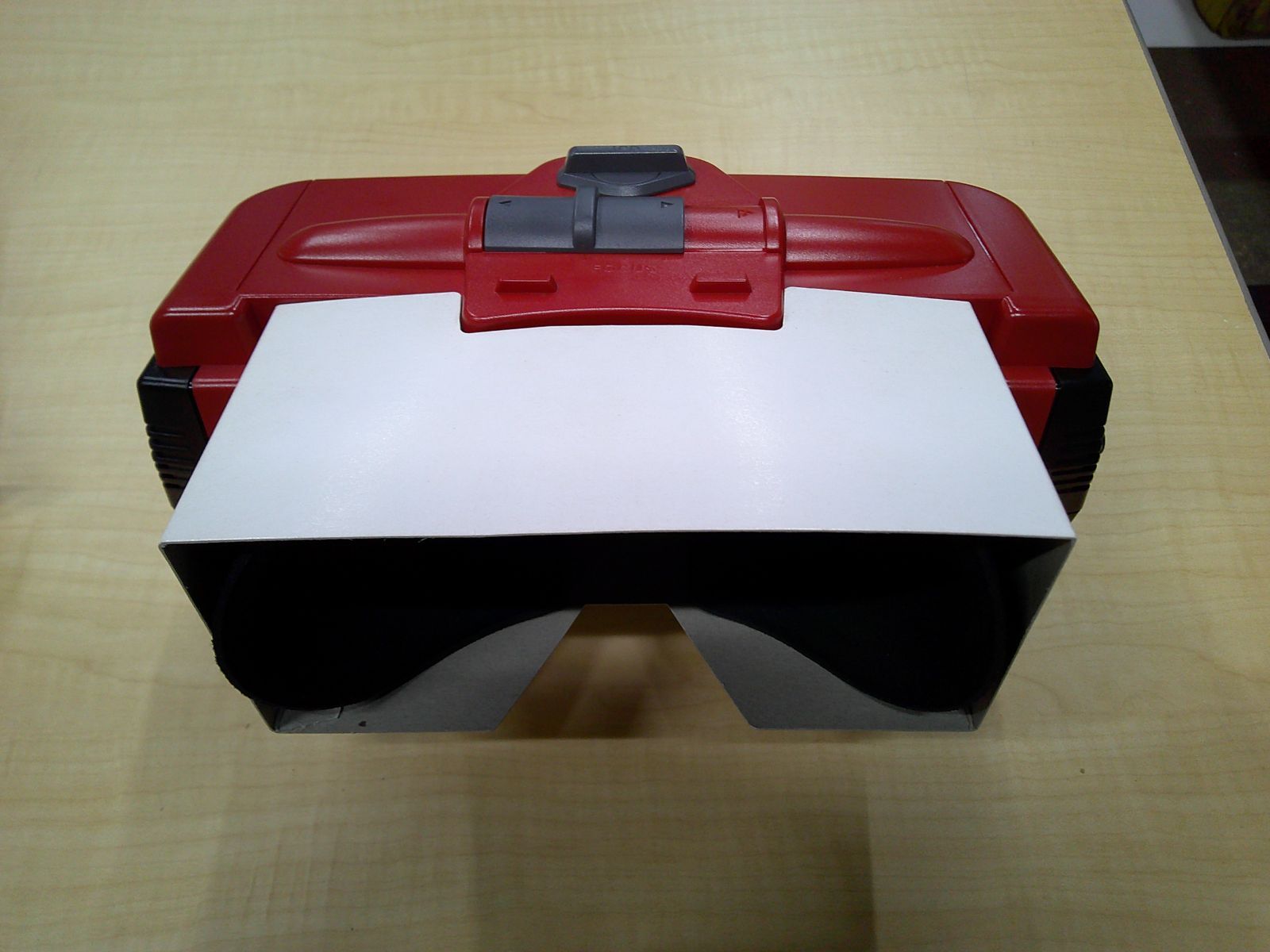 VIRTUAL BOY