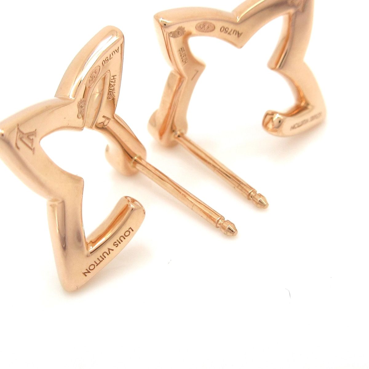 片側1Pダイヤ ダイヤ約0.06カラット