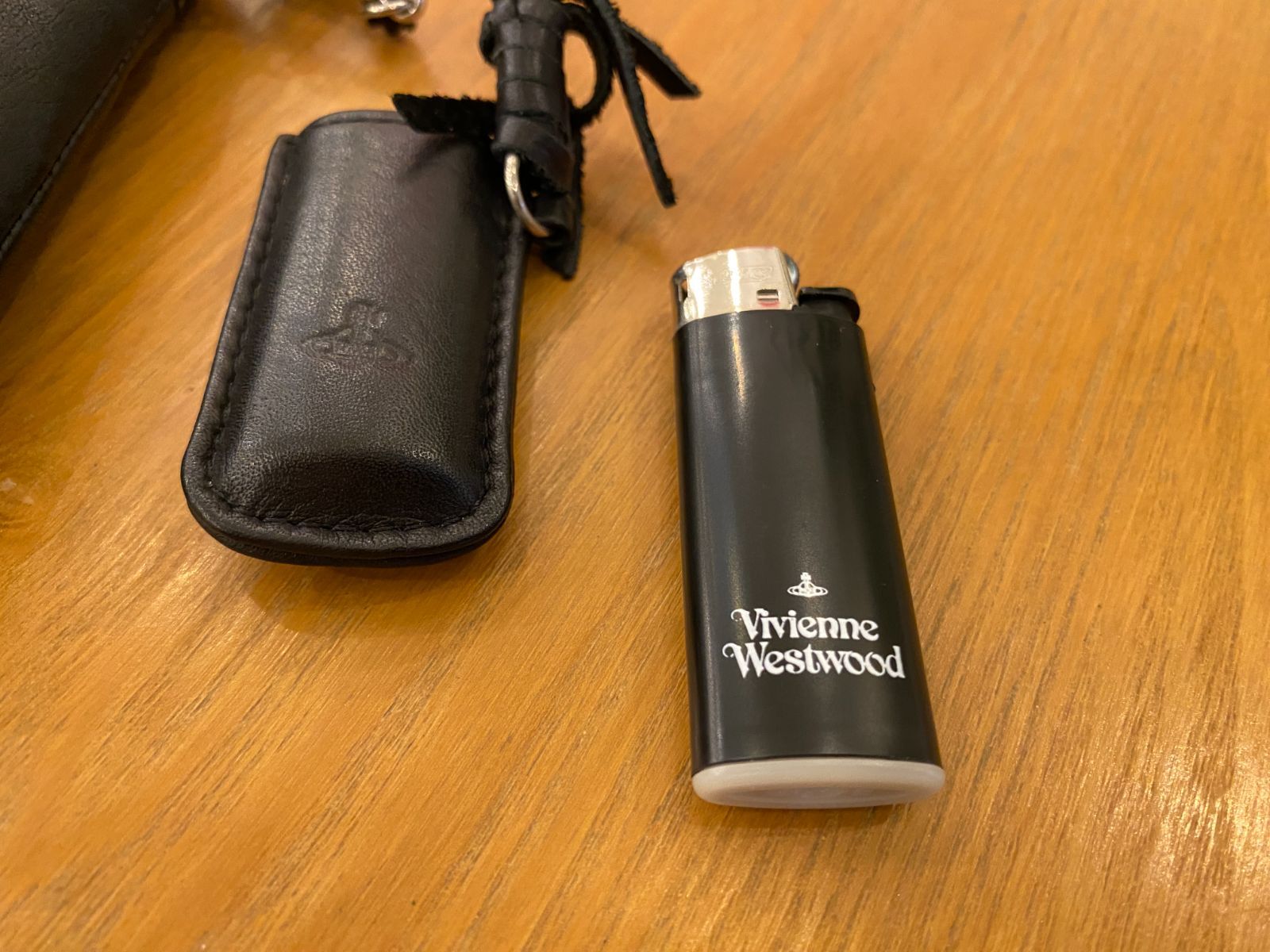 Vivienne Westwood レザー ケース □ヴィヴィアンウエストウッド レザー シガレットケース