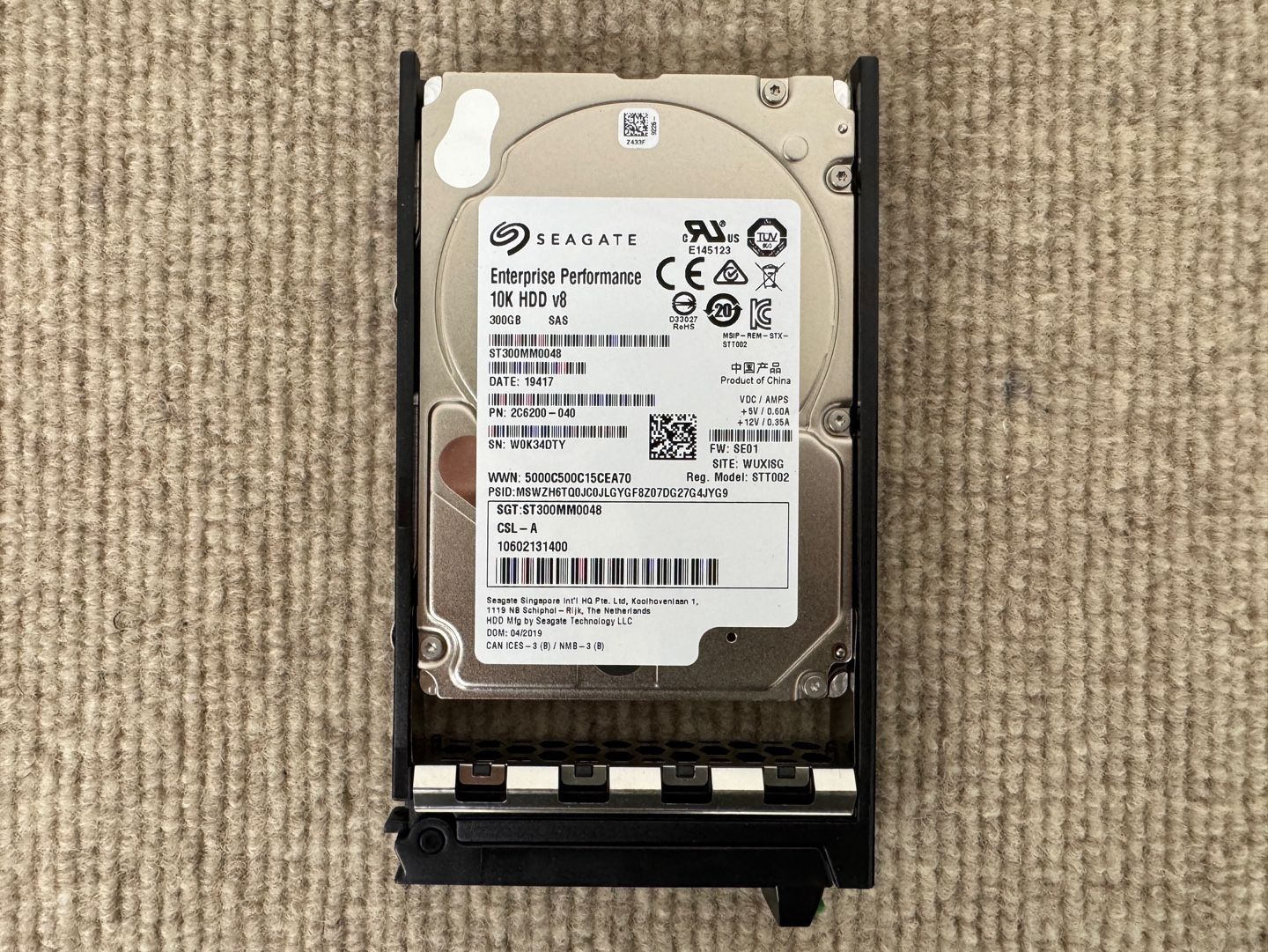 Fujitsu Primergy RX2530 M5 SFF 8Bay 2x Silver 4210 10Core 2.20GHz 64GB 2x 300GB CP400i SV220 MEBLE-SODAR_PL