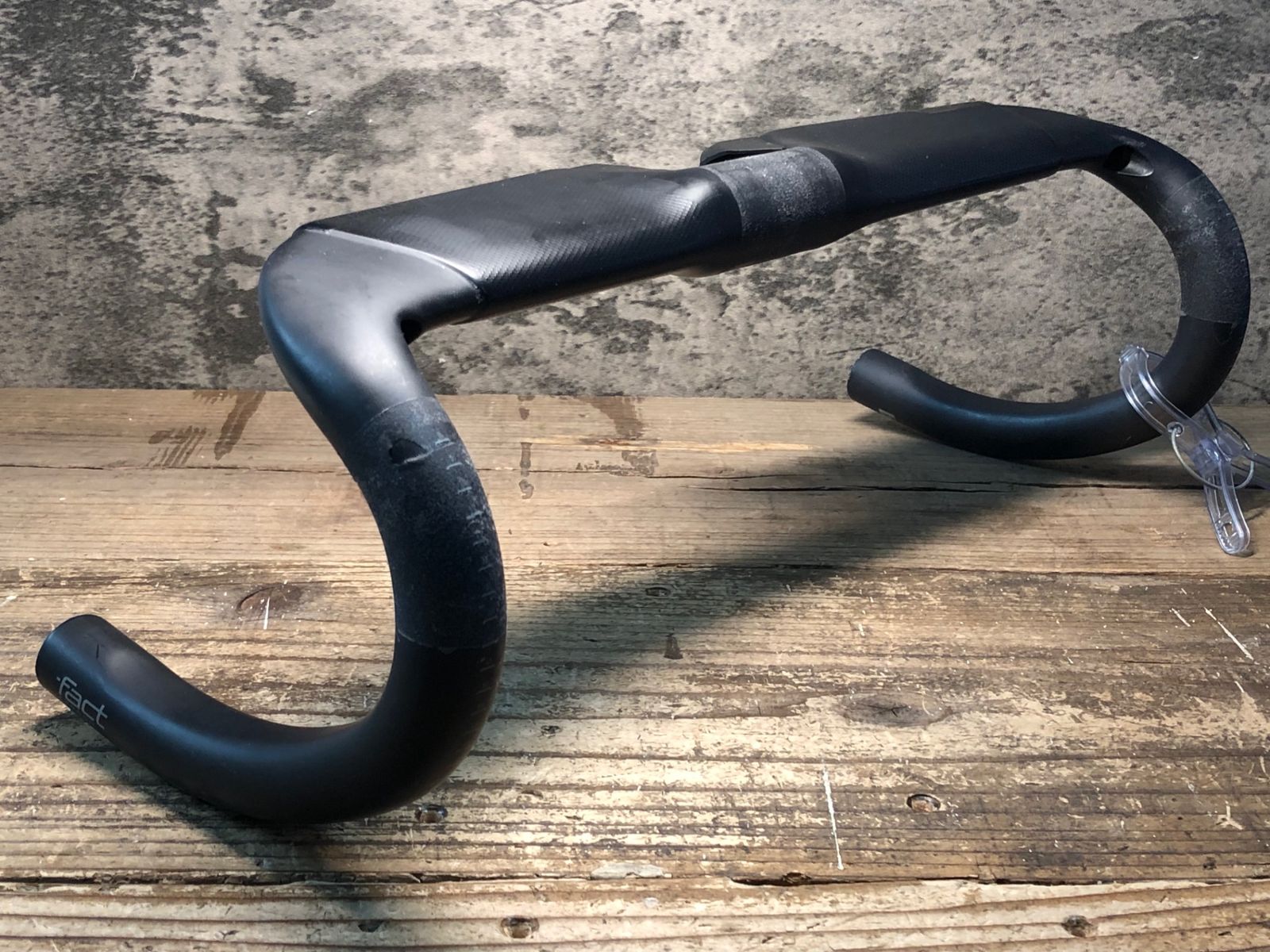 JA071 スペシャライズド SPECIALIZED S-WORKS AeroFly2 カーボン ドロップハンドル エンドC-C380mm クランプ痕 カーボン層剥がれ