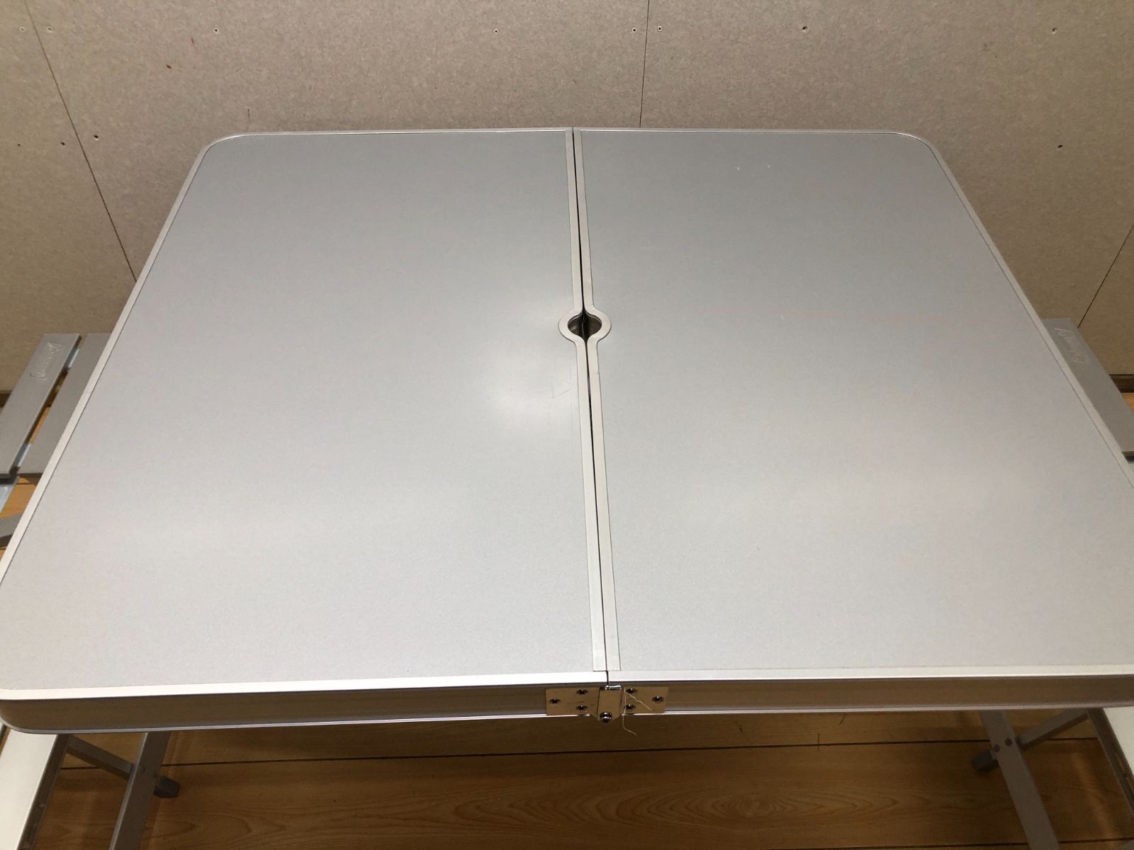 コールマン アルミピクニックテーブル 折り畳み式 170-5564 250406