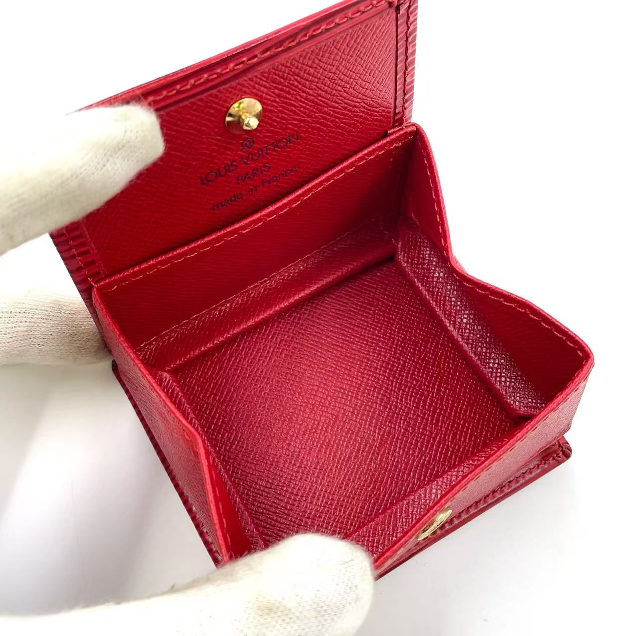 Louis Vuitton エピレザー 赤キーケース 保存袋付き Louis Vuitton