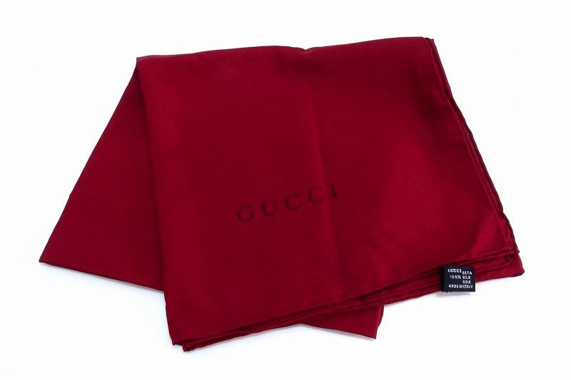 0415 グッチ　スカーフ　ワインレッド　約62㎝×62㎝　※値下げ不可. GUCCI - グッチ GUCCI アイスクリーム チェリー 732840 バンドー