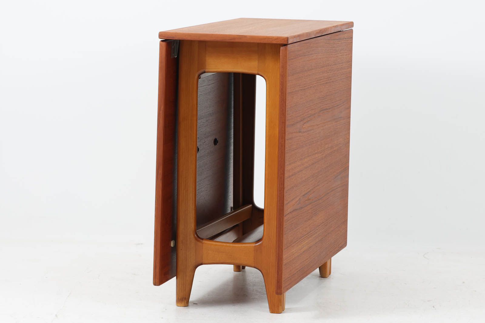 G-PLAN  vintage ゲートレッグテーブル　チーク材 G-PLAN vintage ゲートレッグテーブル チーク材 - メルカリ