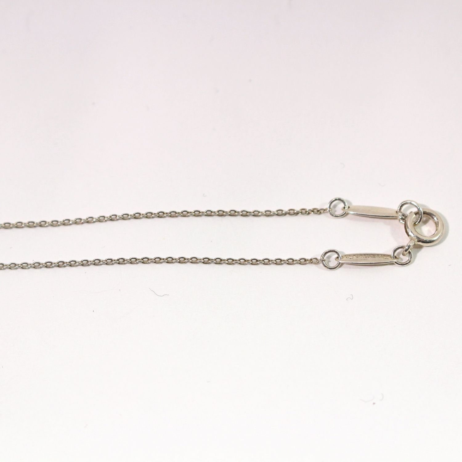 【中古】 Tiffany ＆ Co. ティファニー  ネックレス・ペンダント   インフィニティクロスネックレス シルバー 3.2g 40cm 1222 