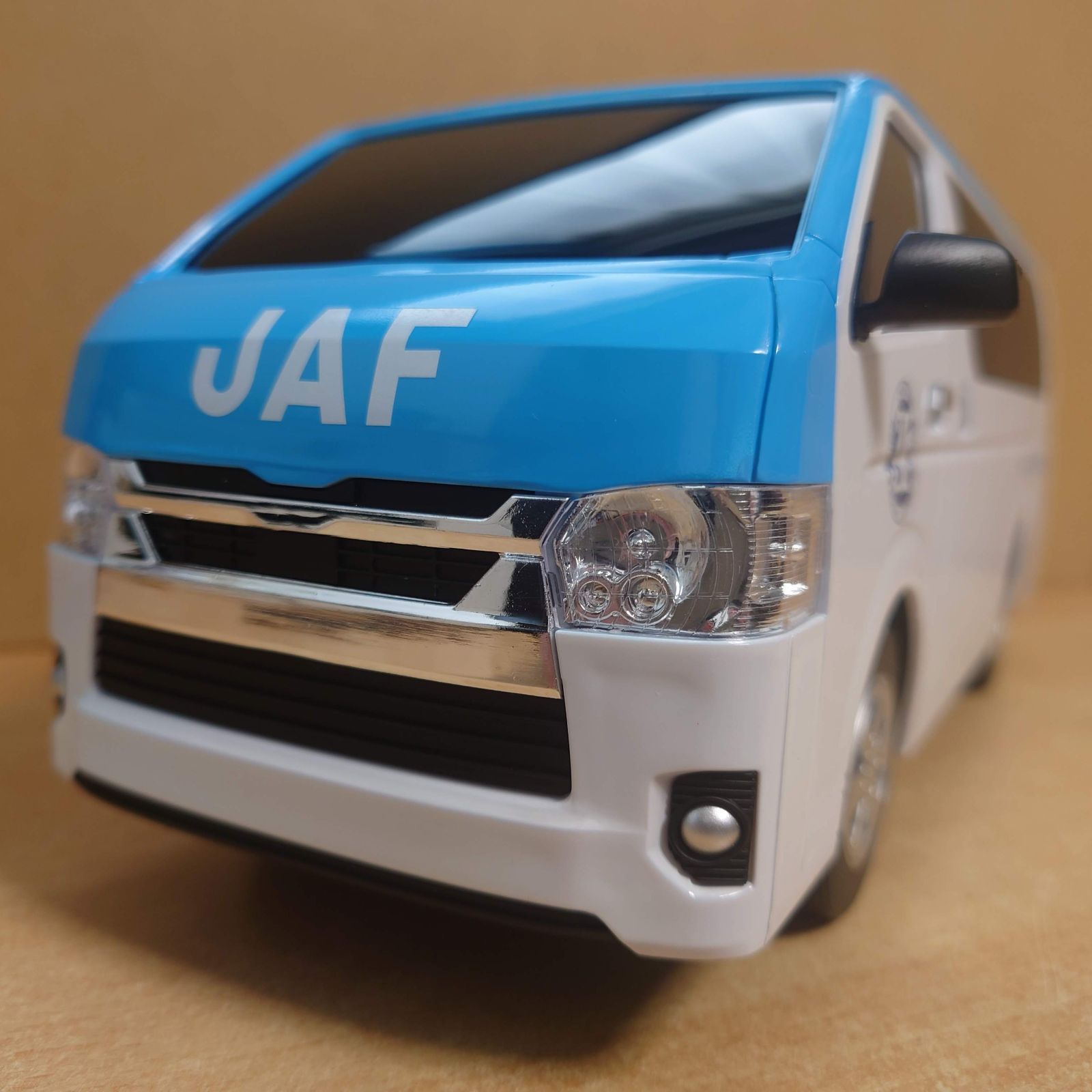 1/18 トヨタハイエース JAF(日本自動車連盟)版 ティッシュケース ティッシュケース トヨタハイエース JAF(日本自動車連盟) Ver