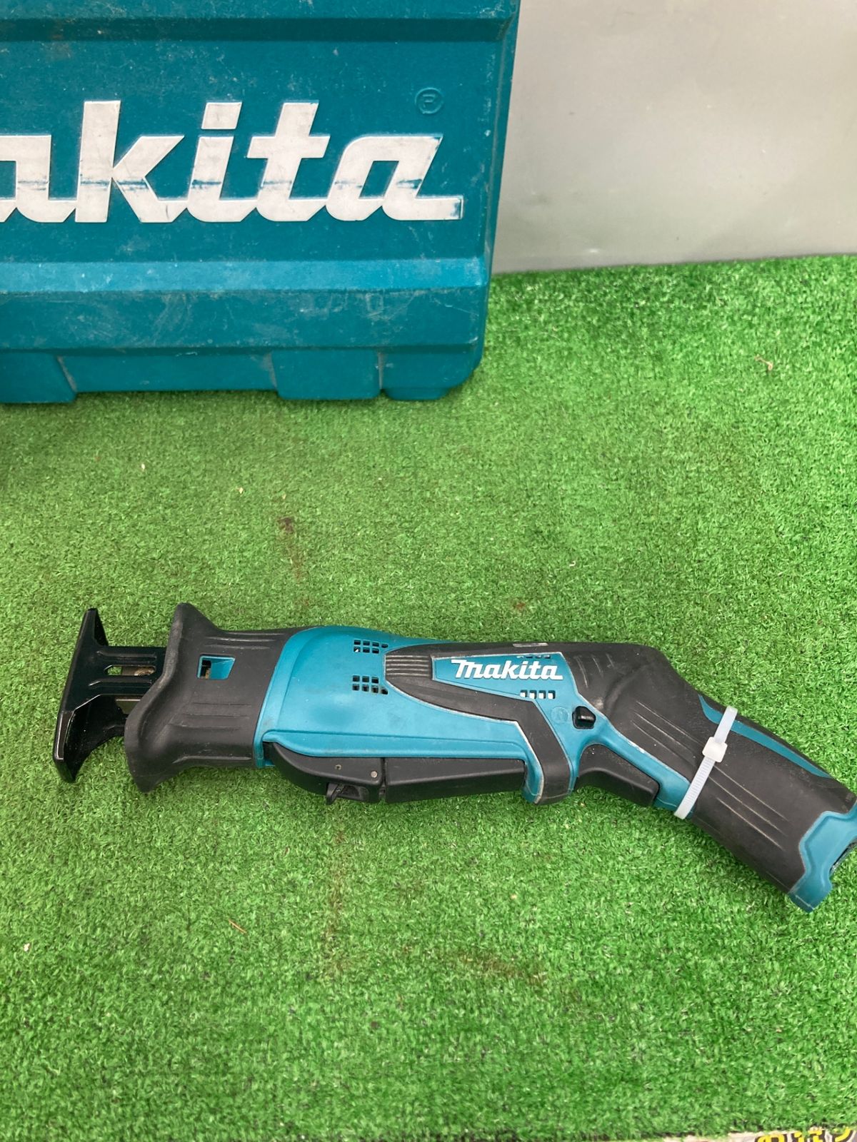 0922 makita