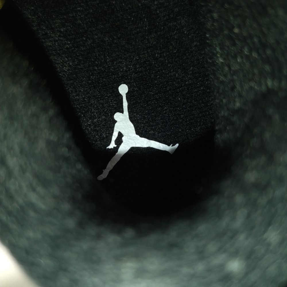 17㎝ ナイキ ジョーダン 4 レトロ PS BQ7669-103 Nike Air Jordan 4 Retro “Thunder”が国内5月13日／5月26日に