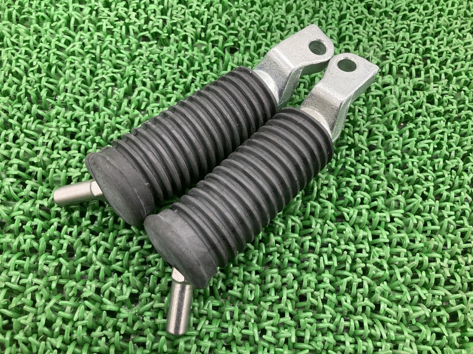 OTAKON 海外限定　マクロスF ホロ　グリッター　缶バッジ　新品　ランカ OTAKON 海外限定 マクロスF ホロ グリッター 缶バッジ 新品 ランカ