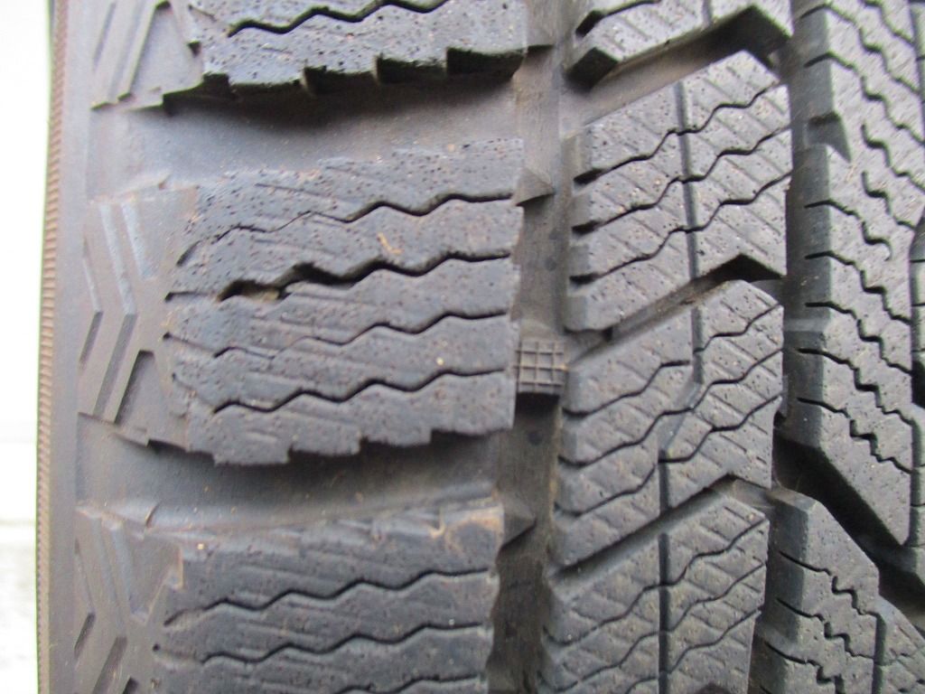 155 65R14 75Q トーヨータイヤ OBSERVE GIZ2 スタッドレス 2020年製 4本 T60940825 インボイス領収書発行 FFCRYSTALESIA_COM