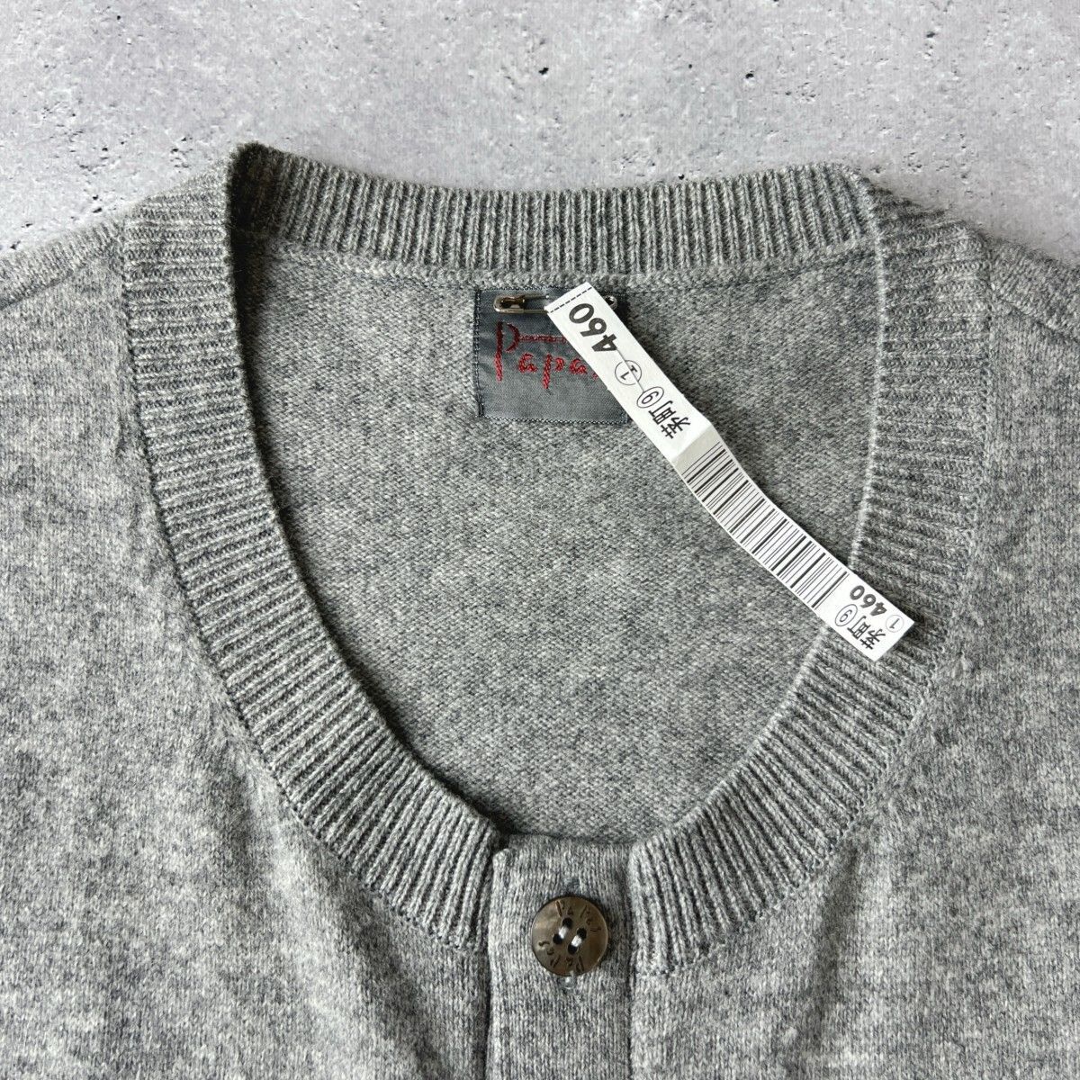 美品✨パパス　ウールニットベスト　黒　Lサイズ　　貝ボタン パパスPapas 貝ボタンコットンニットベスト 黒M (K-25633)