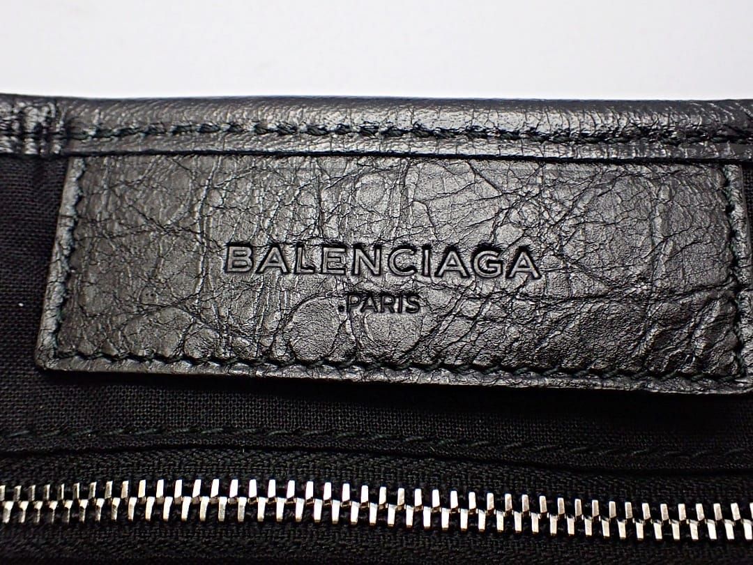 BALENCIAGA バレンシアガ エクスクルーシブライン カバス ソフト ラムスキン トート バッグ ブラック339933 1000 D 535269  中古B 【送料無料】 A-8280【質屋出品】 - メルカリ