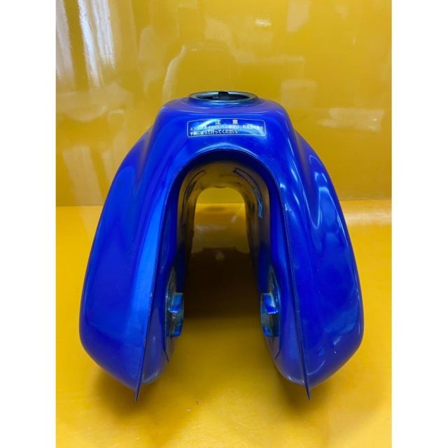 数量限定，人気 71462 中古 HONDA ホンダ XR250 タンク 錆なし 青