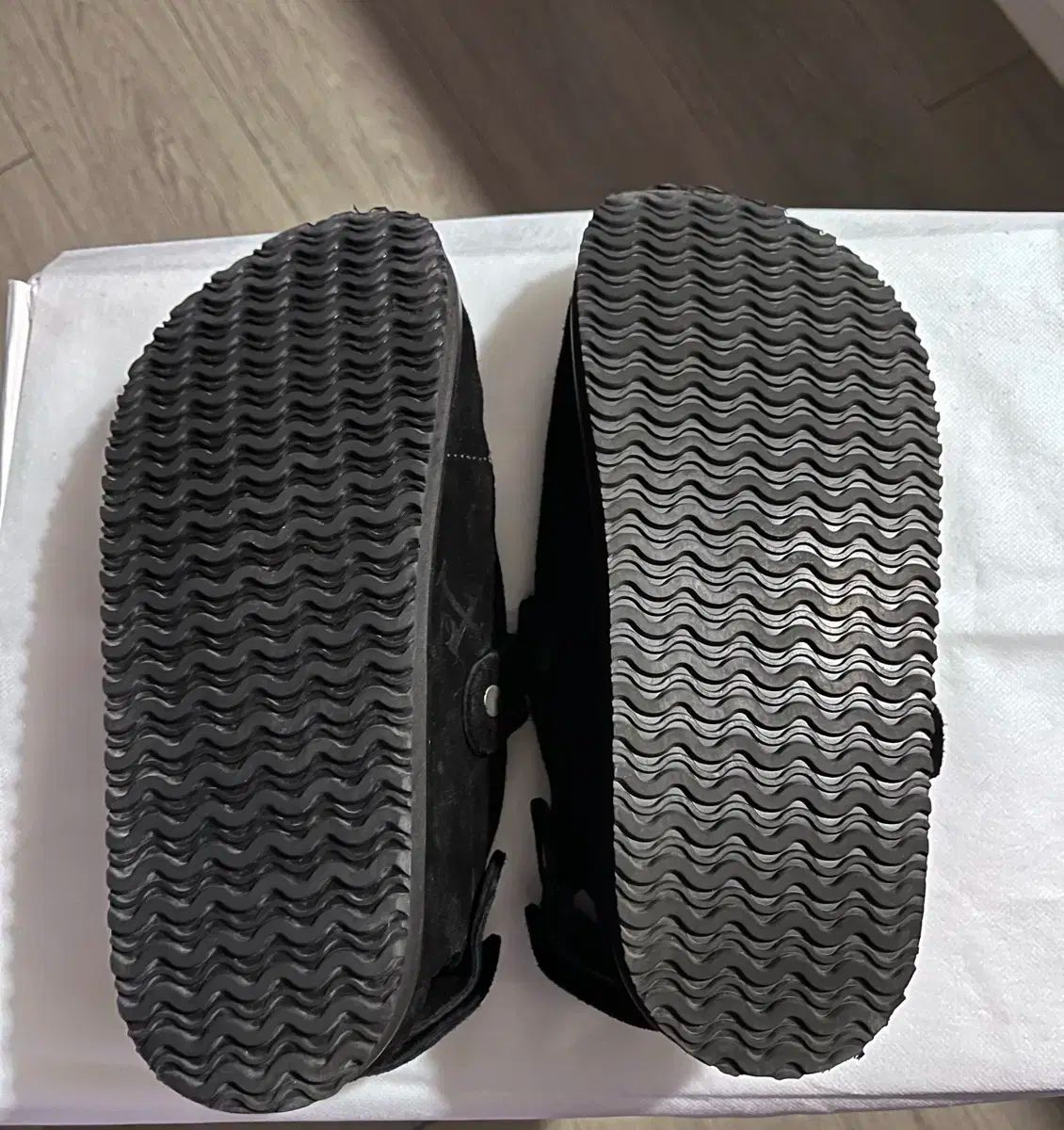 1 ポリテルー スライダー ブラック 250-255