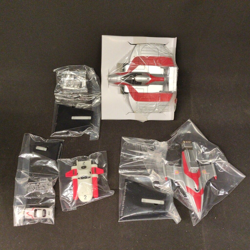バンダイ　HDM　ウルトラ超兵器　マット　5種セット　美品 バンダイ マット編/HDM ウルトラ超兵器/帰ってきたウルトラマン
